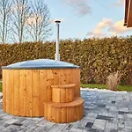 Vakantiehuis B-arak Wellness Pod Horama